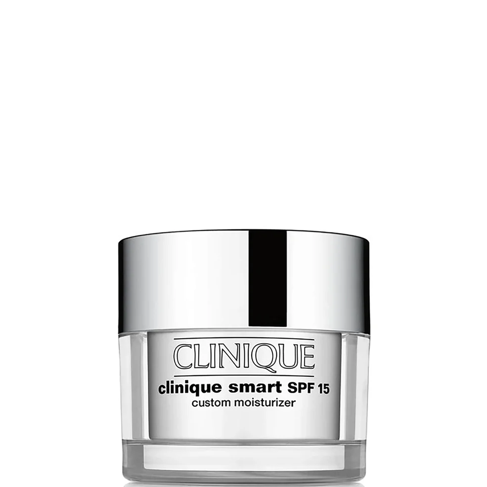 Clinique Smart SPF 15 Custom Repair Moisturiser - Dry to Combination Skin - 50ml Afbeelding 1