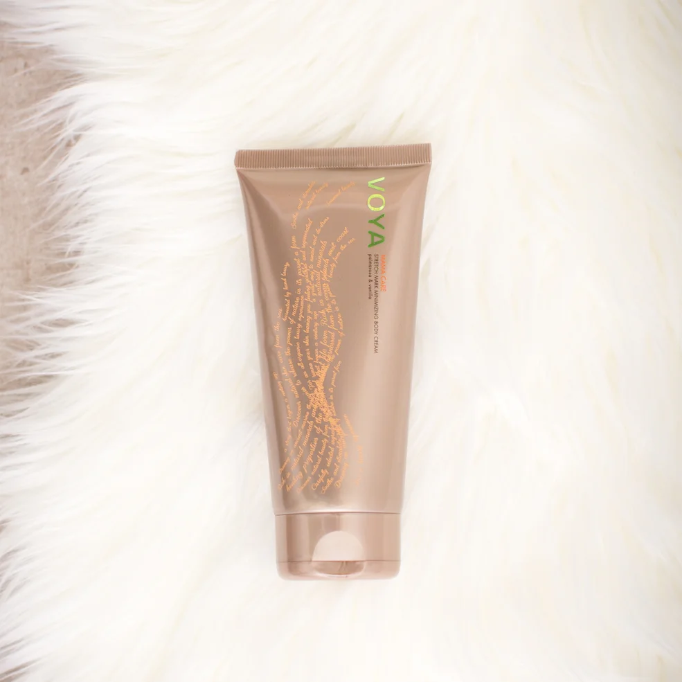 VOYA Mama Care Stretch Mark Minimising Body Cream 200ml Afbeelding 1