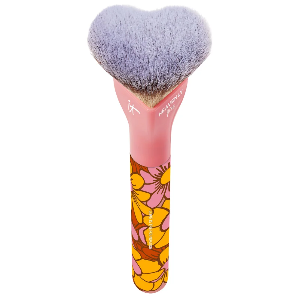 IT Cosmetics Heavenly Luxe Love Is the Foundation Brush Afbeelding 1