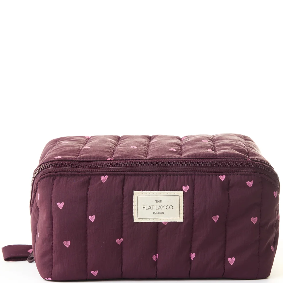 The Flat Lay Co. Marshmallow Flat Lay Makeup Box Bag - Burgundy Hearts LOOKFANTASTIC EXCLUSIVE Afbeelding 1